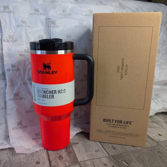 Stanley, Quencher H2.0 Flowstate™ Tumbler, 40oz, Neon Orange, New & Auth in Box - Picture 2 of 6